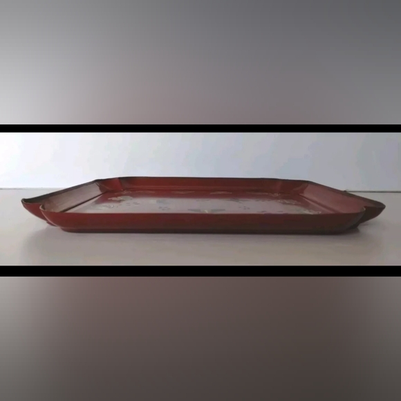 Vintage Hand Painted Butterfly Leaves Red Metal Tray Folk Art Cottagecore SIGNED - Picture 5 of 11